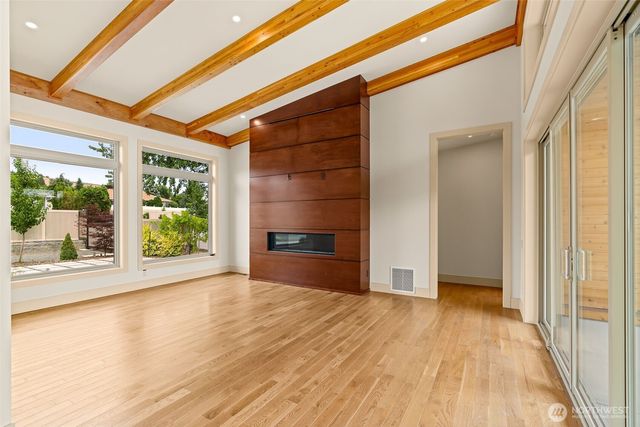 8 N 96th Avenue, Yakima, WA 98908