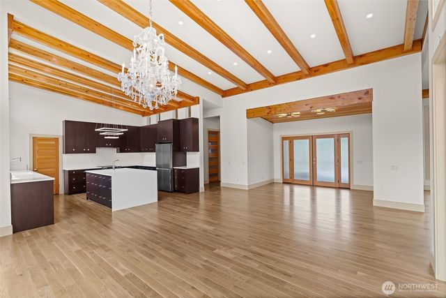 8 N 96th Avenue, Yakima, WA 98908