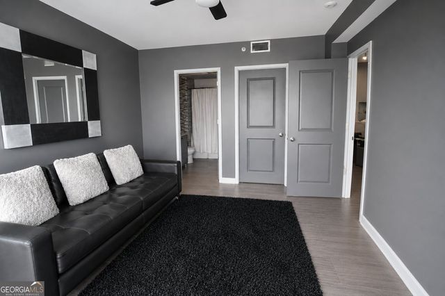 3338 Peachtree Road NE 401, Atlanta, GA 30326