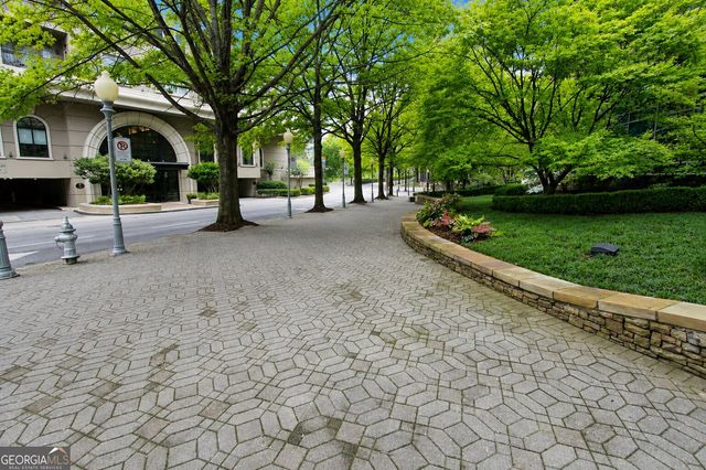 3338 Peachtree Road NE 401, Atlanta, GA 30326