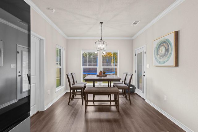 2175 Willowglen Drive, Beaumont, TX 77707