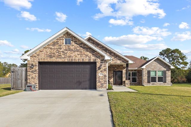 2175 Willowglen Drive, Beaumont, TX 77707