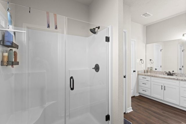 2175 Willowglen Drive, Beaumont, TX 77707