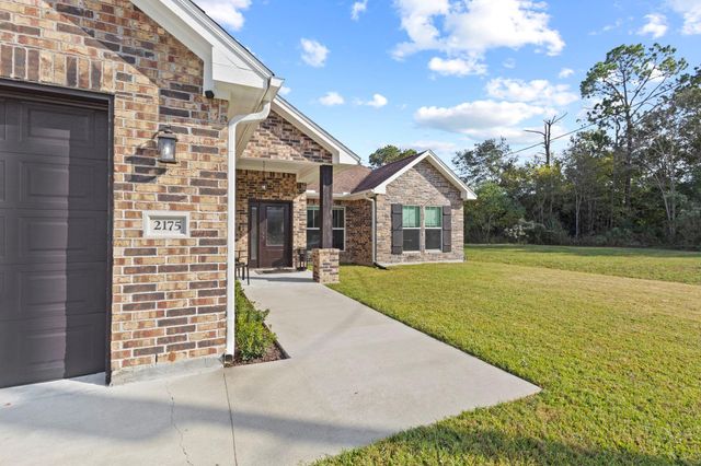 2175 Willowglen Drive, Beaumont, TX 77707