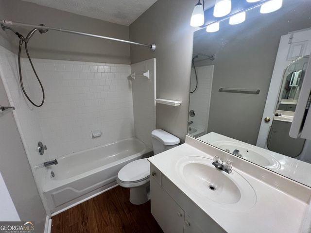 3770 Oak Park Drive, Suwanee, GA 30024