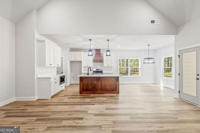 1685 Sewell Road, Grantville, GA 30220