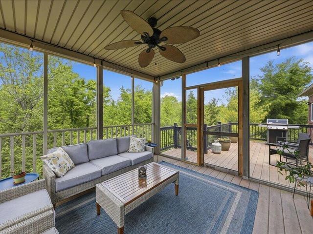 9526 Harpers Ferry Drive, Florence, KY 41042