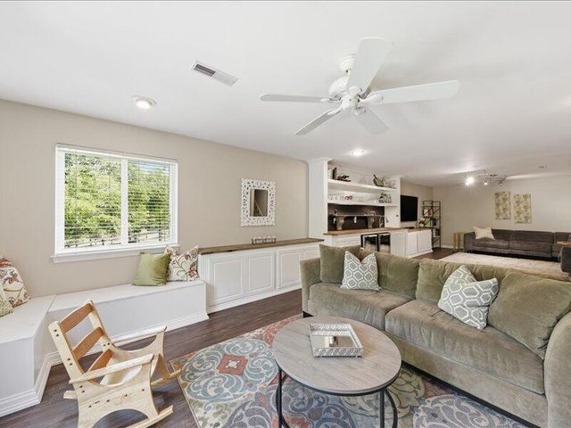 9526 Harpers Ferry Drive, Florence, KY 41042