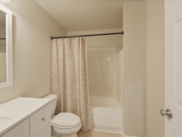 9526 Harpers Ferry Drive, Florence, KY 41042
