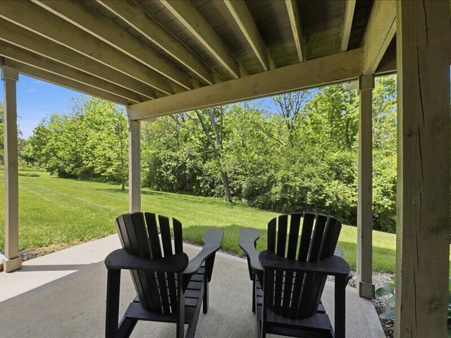 9526 Harpers Ferry Drive, Florence, KY 41042