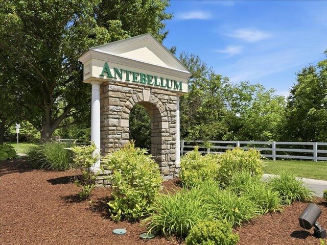 9526 Harpers Ferry Drive, Florence, KY 41042