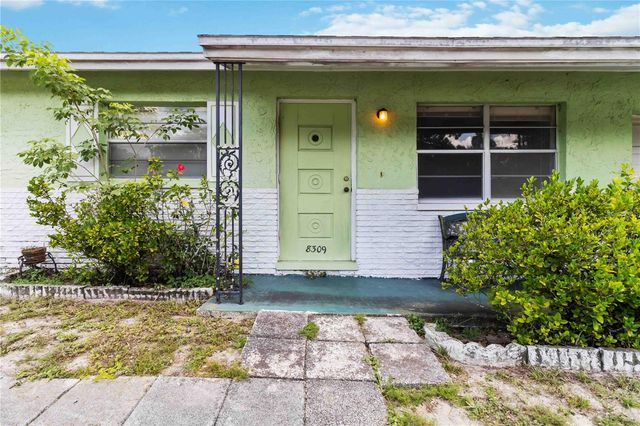 8309 TUPELO DRIVE, Tampa, FL 33637
