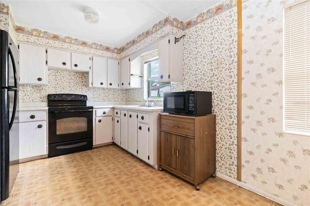 8309 TUPELO DRIVE, Tampa, FL 33637