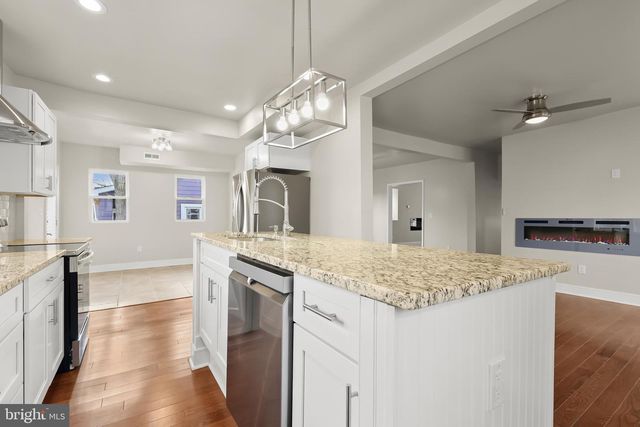 5403 HAMLET AVE, Baltimore, MD 21214