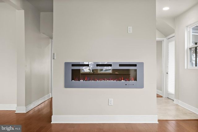 5403 HAMLET AVE, Baltimore, MD 21214