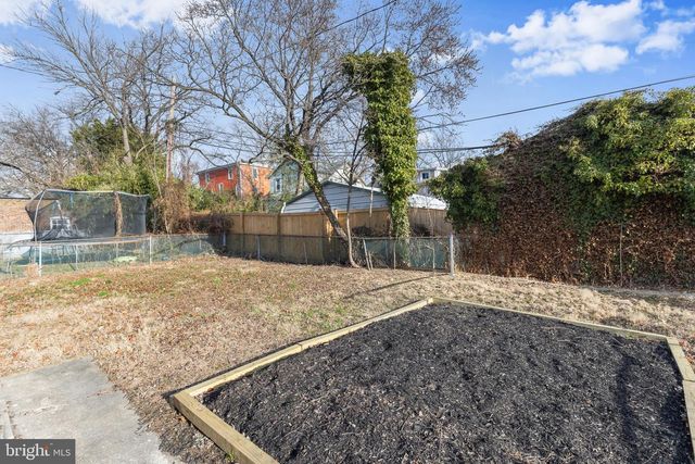 5403 HAMLET AVE, Baltimore, MD 21214