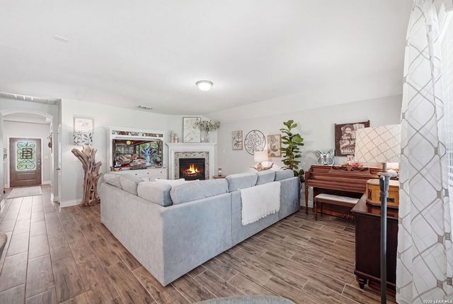2283 OAK RUN PKWY, New Braunfels, TX 78132