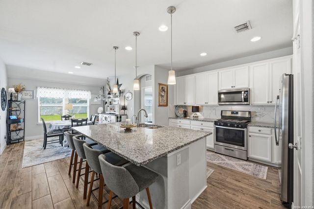 2283 OAK RUN PKWY, New Braunfels, TX 78132