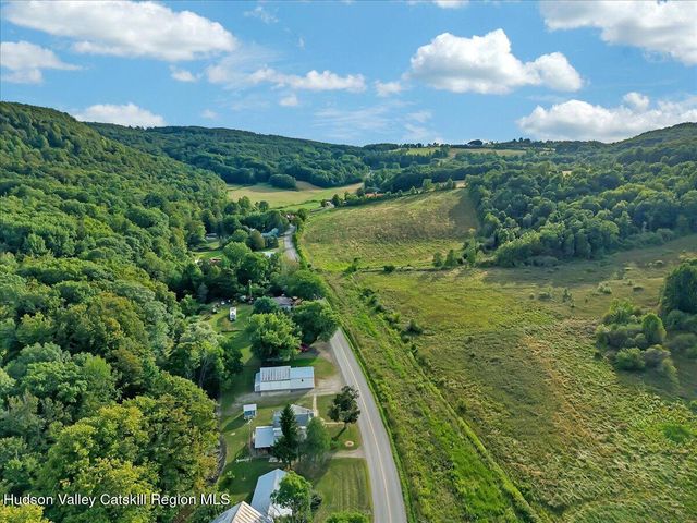 3252a County Highway 31, Cherry Valley, NY 13320