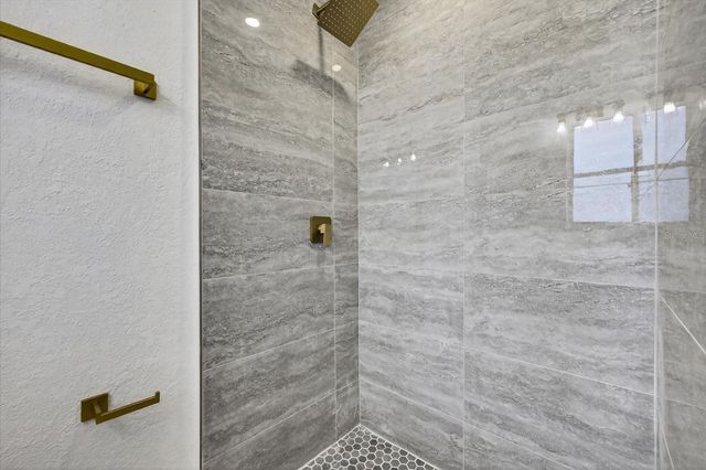 1465 PARKWOOD STREET, Clearwater, FL 33755