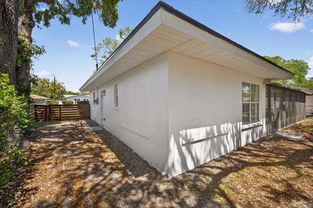 1465 PARKWOOD STREET, Clearwater, FL 33755