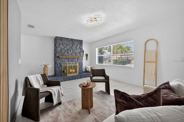 1465 PARKWOOD STREET, Clearwater, FL 33755