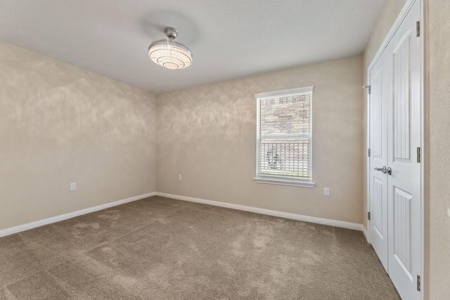 711 Kitty Hawk RD, Georgetown, TX 78633