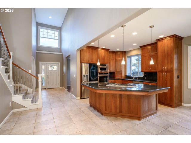 1924 Nw WALLACE Rd, Mc Minnville, OR 97128