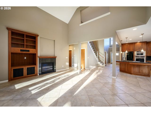 1924 Nw WALLACE Rd, Mc Minnville, OR 97128