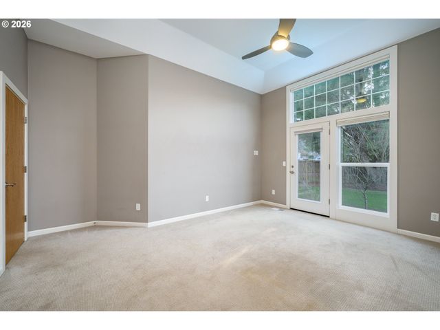 1924 Nw WALLACE Rd, Mc Minnville, OR 97128