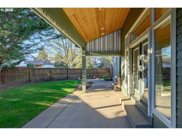 1924 Nw WALLACE Rd, Mc Minnville, OR 97128