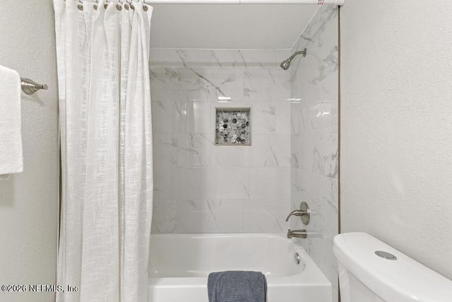 5990 FRANCINE Drive, Jacksonville, FL 32234