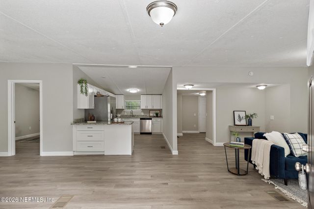 5990 FRANCINE Drive, Jacksonville, FL 32234