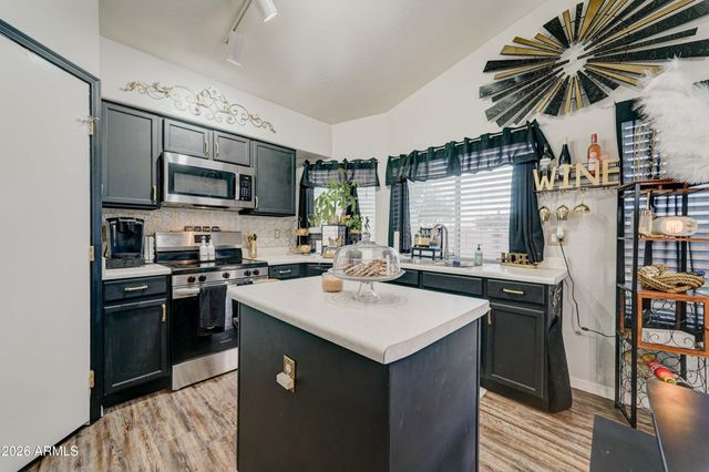 2744 S RAVEN --, Mesa, AZ 85209