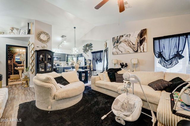 2744 S RAVEN --, Mesa, AZ 85209