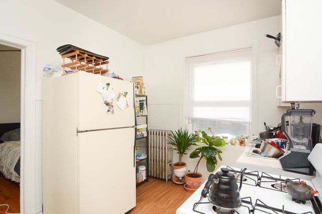 1933 W Crystal Street 2A, Chicago, IL 60622