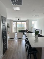 10968 N Honeysuckle Drive, Fresno, CA 93730