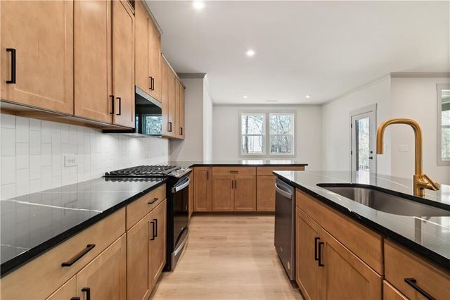 327 William Gossett Drive, Canton, GA 30114