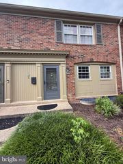 8508 FORRESTER BLVD #874, Springfield, VA 22152