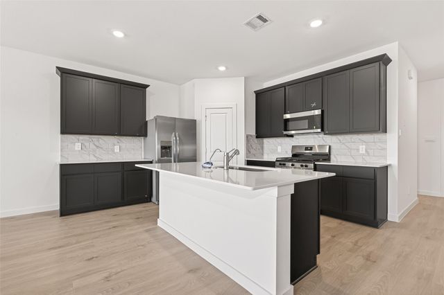 4323 Camden Lakes Street, Fulshear, TX 77441