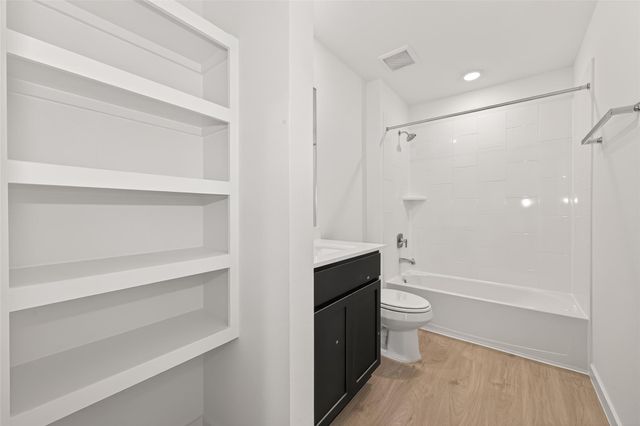 4323 Camden Lakes Street, Fulshear, TX 77441