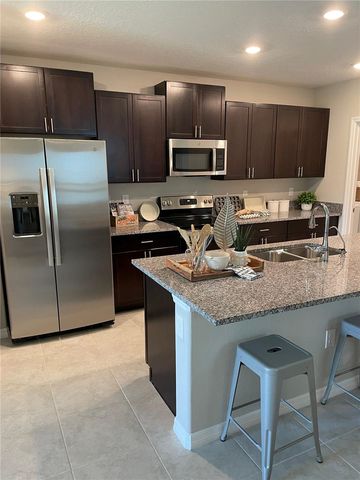 1541 LANDMARK DRIVE, Lakeland, FL 33801