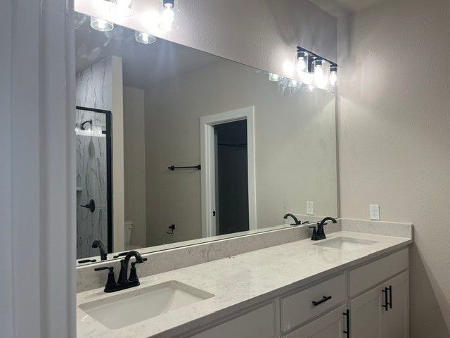 493 W Jefferson Street, Van Alstyne, TX 75495