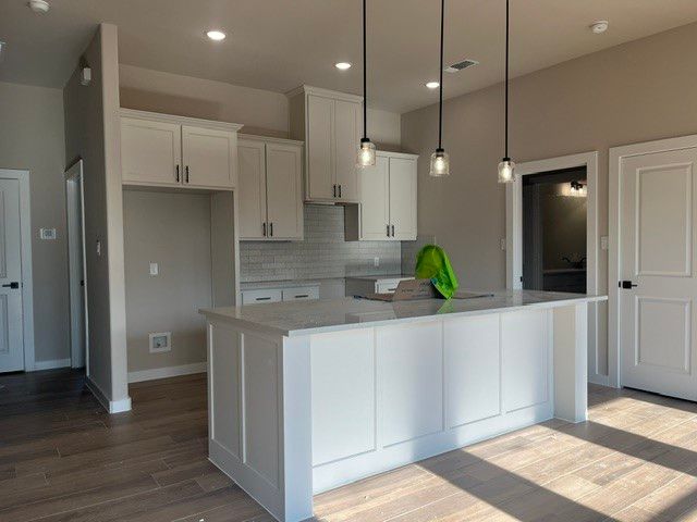 493 W Jefferson Street, Van Alstyne, TX 75495