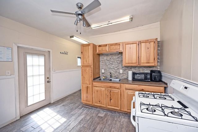 37 Orchard, St Bernard, OH 45217