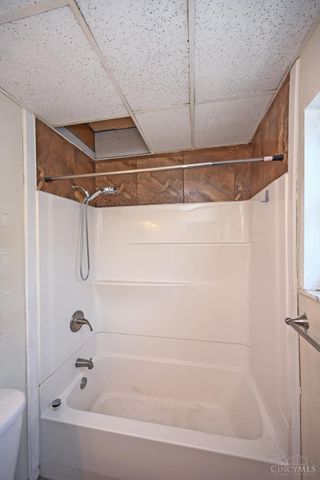 37 Orchard, St Bernard, OH 45217