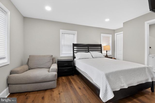 24804 FREDERICK RD, Clarksburg, MD 20871