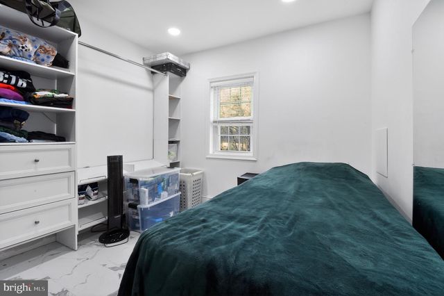 24804 FREDERICK RD, Clarksburg, MD 20871
