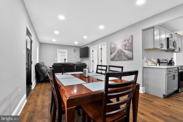 24804 FREDERICK RD, Clarksburg, MD 20871