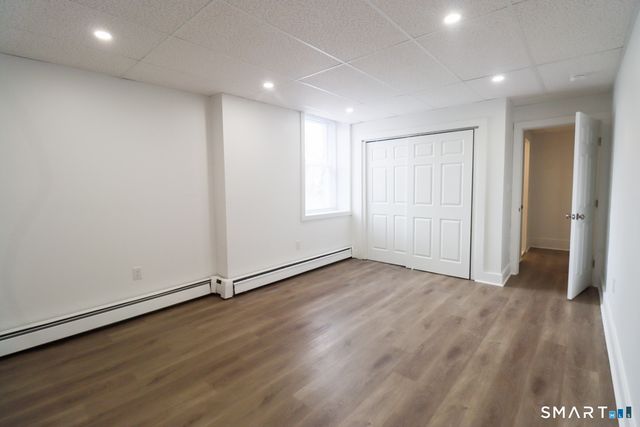 156 Garfield Avenue 12, New London, CT 06320